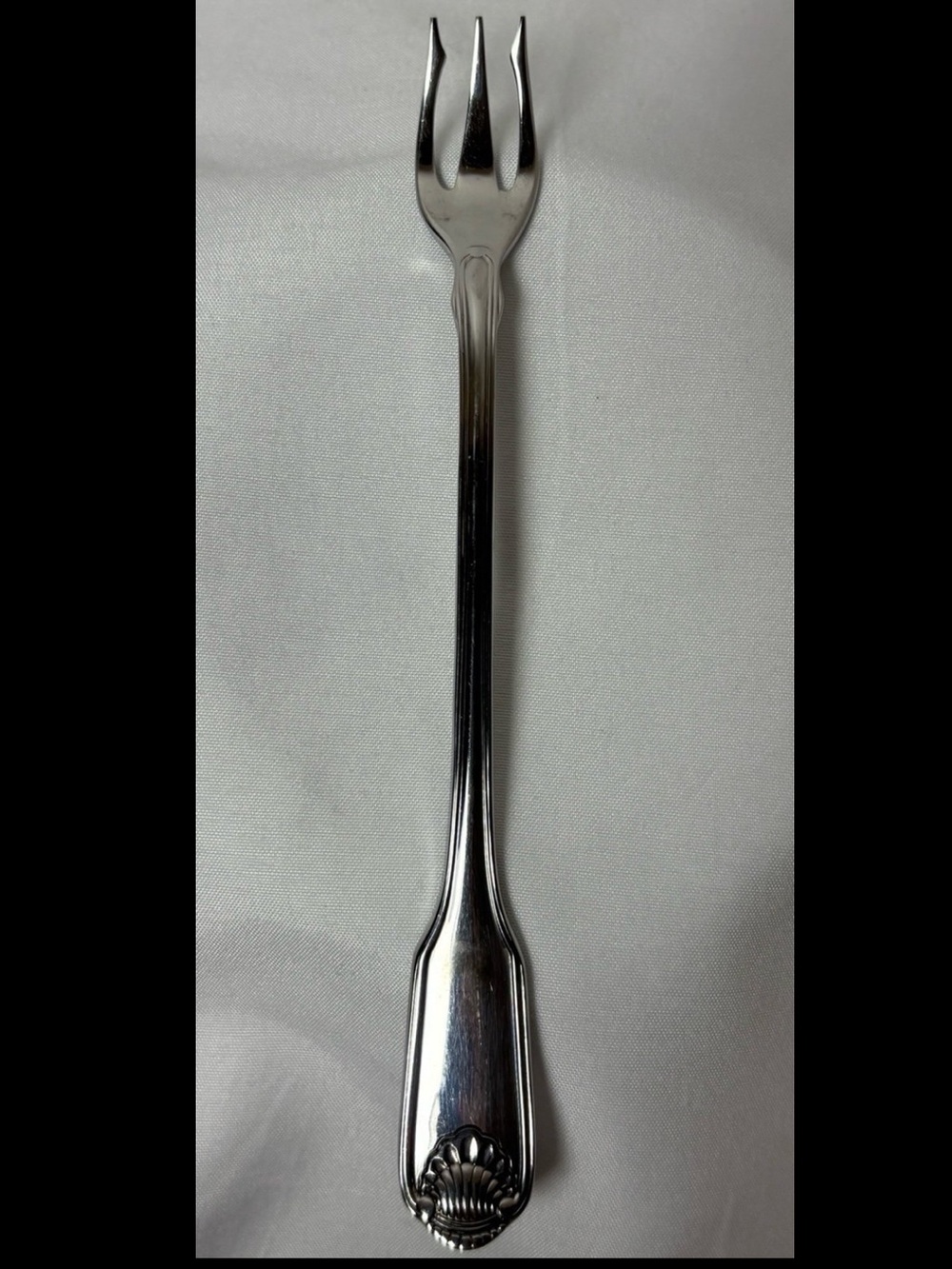 Oneida CLASSIC SHELL StainlessSteel Cocktail Seafood Fork 5.5’ Replacement Piece